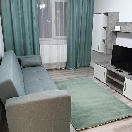 Apartament Hd2 Хунедоара Екстериор снимка