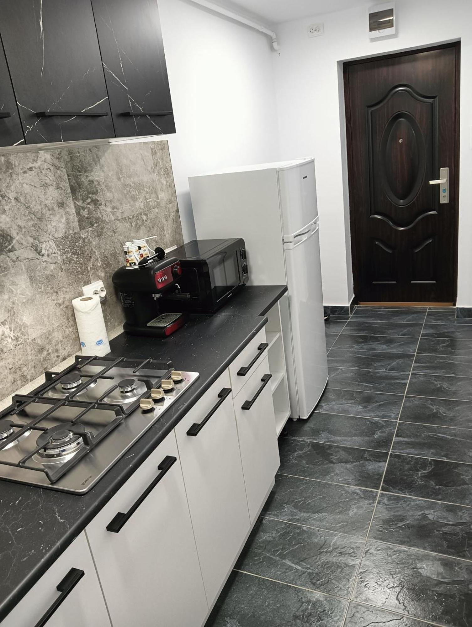 Apartament Hd2 Хунедоара Екстериор снимка